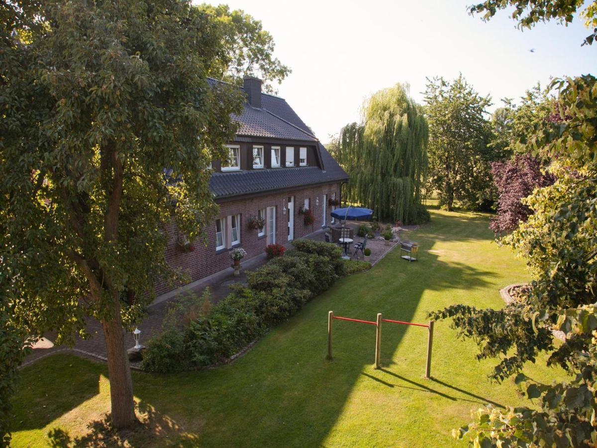Gaeste Und Ferienhof Maas Дюльмен Екстер'єр фото